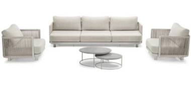 bonito with coffee tables